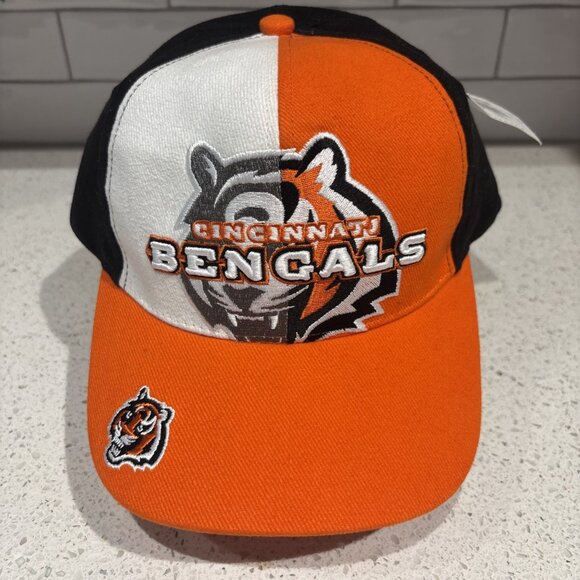 CINCINNATTI BENGALS NFL ADJUSTABLE HAT 100% COTTON (NEW w/ TAG) - Picture 1 of 8